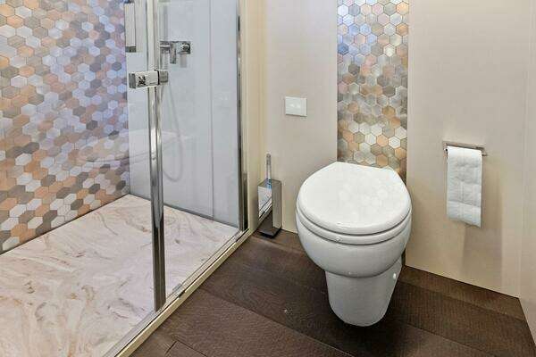 Pershing 7X Yacht For Sale