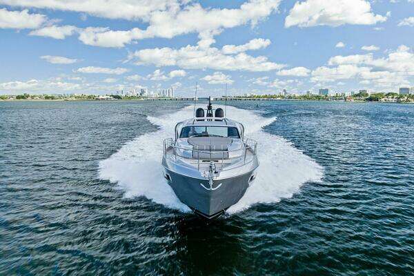 Pershing 7X Yacht For Sale