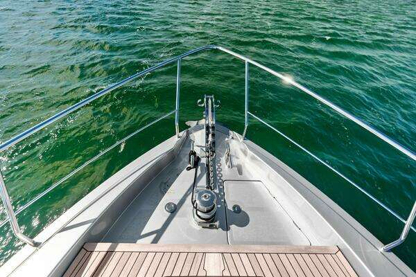 Pershing 7X Yacht For Sale