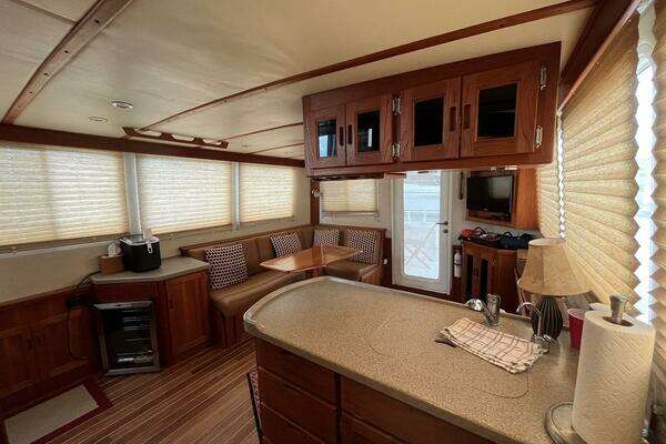 Photo of the 2007 Nordic Tugs 42 "Dinky Dau"