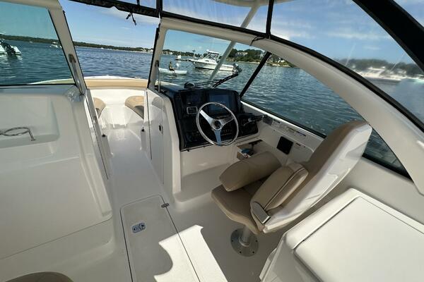 Supernova  25ft Pursuit Yacht For Sale