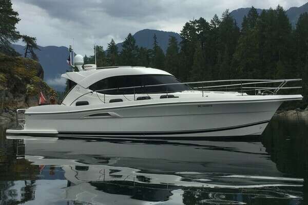 36-ft-Riviera-2007-3600 Sport Yacht- Sidney British Columbia Canada  yacht for sale