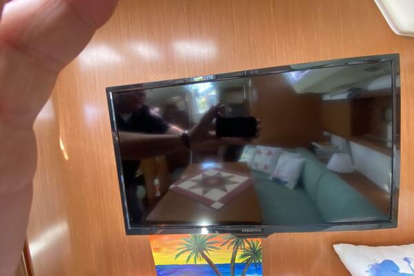 J Ouvert 43ft Beneteau Yacht For Sale