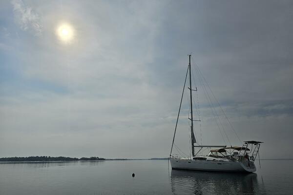 J Ouvert 43ft Beneteau Yacht For Sale