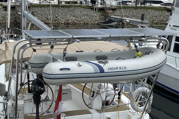 J Ouvert 43ft Beneteau Yacht For Sale