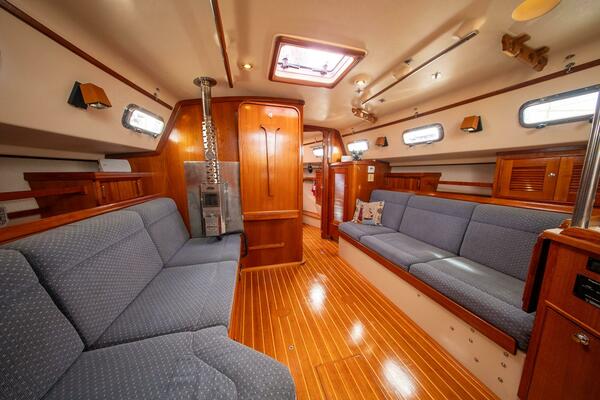 Sundance V 37ft Island Packet Yacht For Sale