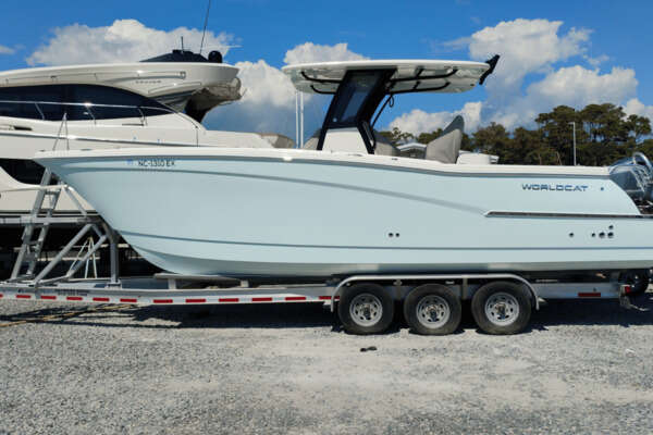 28-ft-World Cat-2022-2800CC-X 28- Supply North Carolina United States  yacht for sale