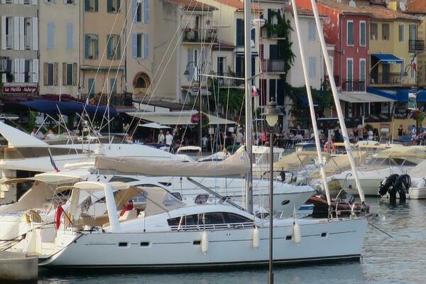 Phoenix 47ft Wauquiez Yacht For Sale