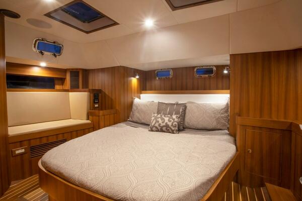 48ft Hylas Yacht For Sale