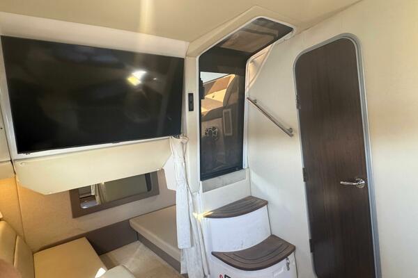 35ft Regal Yacht For Sale 35ft Regal Yacht For Sale