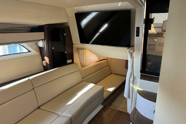 35ft Regal Yacht For Sale 35ft Regal Yacht For Sale