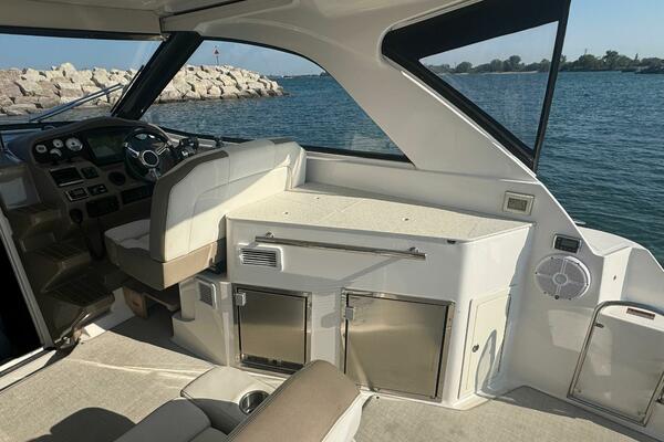 35ft Regal Yacht For Sale 35ft Regal Yacht For Sale