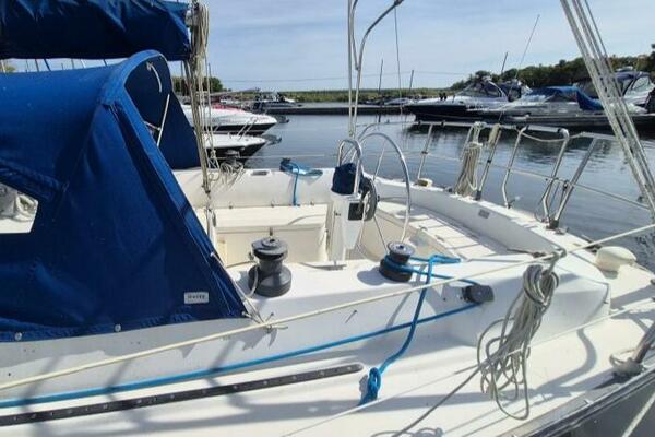 Wind Raker  35ft Mirage Yachts Yacht For Sale