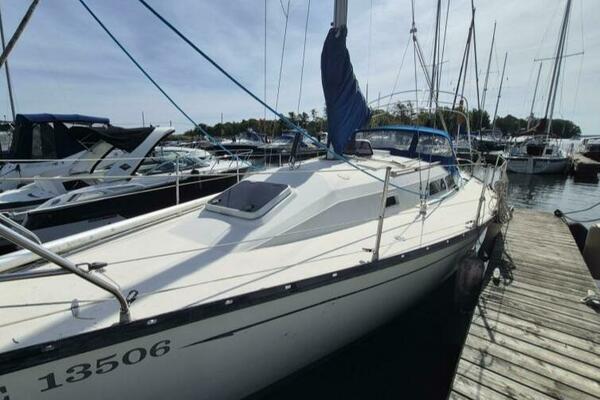 Wind Raker  35ft Mirage Yachts Yacht For Sale
