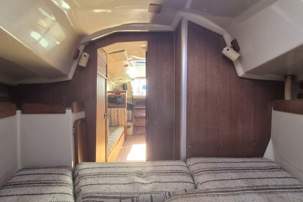 Wind Raker  35ft Mirage Yachts Yacht For Sale