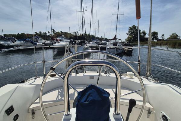 Wind Raker  35ft Mirage Yachts Yacht For Sale