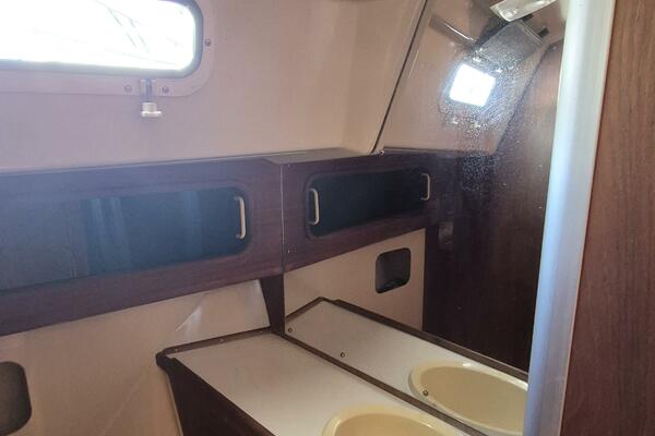 Wind Raker  35ft Mirage Yachts Yacht For Sale