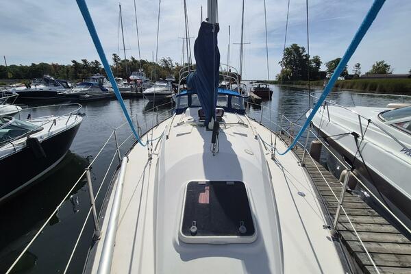 Wind Raker  35ft Mirage Yachts Yacht For Sale