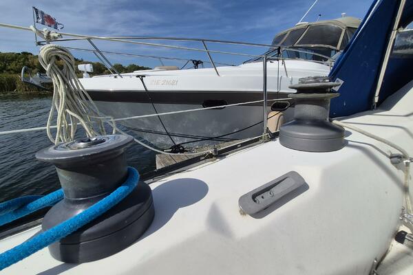 Wind Raker  35ft Mirage Yachts Yacht For Sale