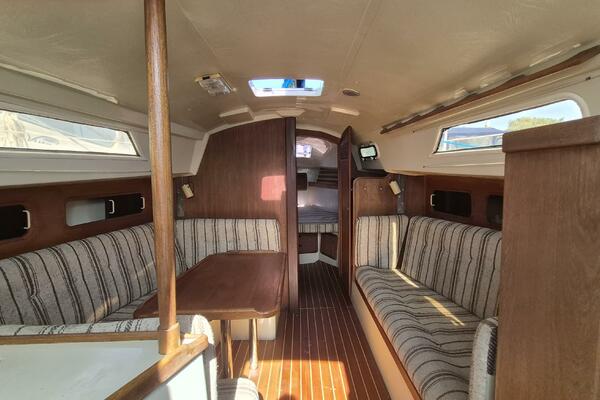 Wind Raker  35ft Mirage Yachts Yacht For Sale