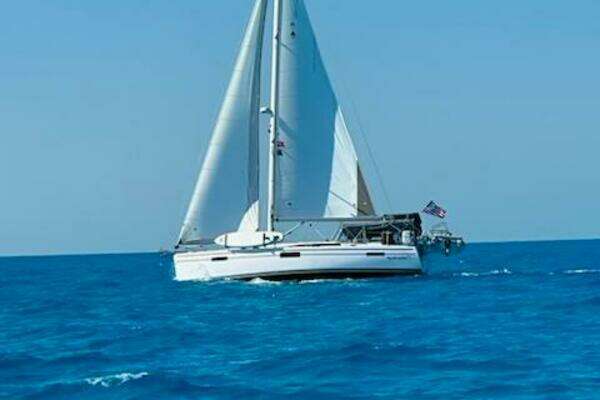 42-ft-Catalina-2022-425-Makana-Jacksonville Florida United States yacht for sale