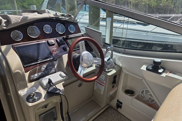 Gib N Tone 33ft Sea Ray Yacht For Sale