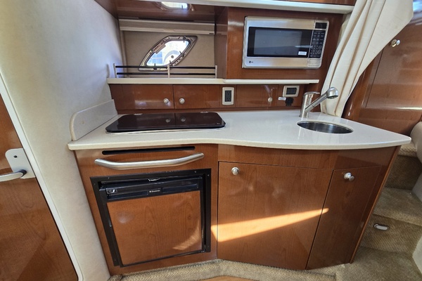 Gib N Tone 33ft Sea Ray Yacht For Sale