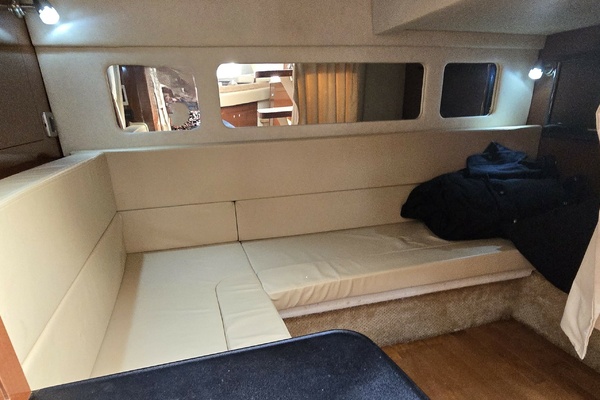 Gib N Tone 33ft Sea Ray Yacht For Sale