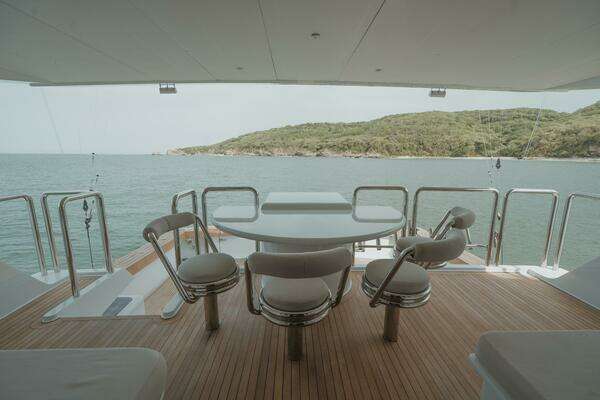 Oceanfast 87 Enclosed Bridge Sportfish Yacht For Sale