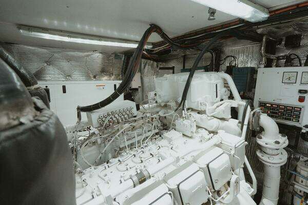 Oceanfast 87 Enclosed Bridge Sportfish Yacht For Sale