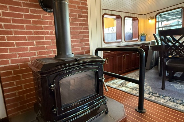 ANNE S PIERCE 120ft Glovertown Sy Yacht For Sale