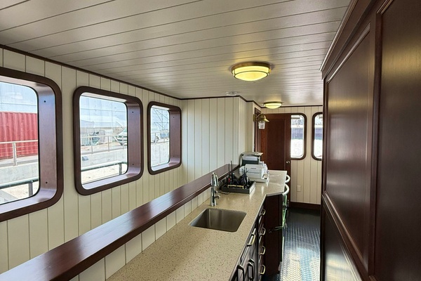 ANNE S PIERCE 120ft Glovertown Sy Yacht For Sale