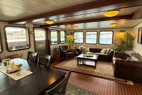 ANNE S PIERCE 120ft Glovertown Sy Yacht For Sale