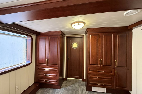 ANNE S PIERCE 120ft Glovertown Sy Yacht For Sale