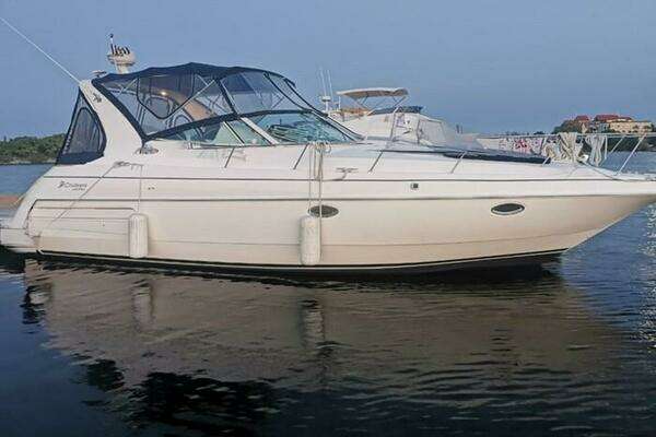 35-ft-Cruisers Yachts-2000-3575 Esprit- Orillia Ontario Canada  yacht for sale