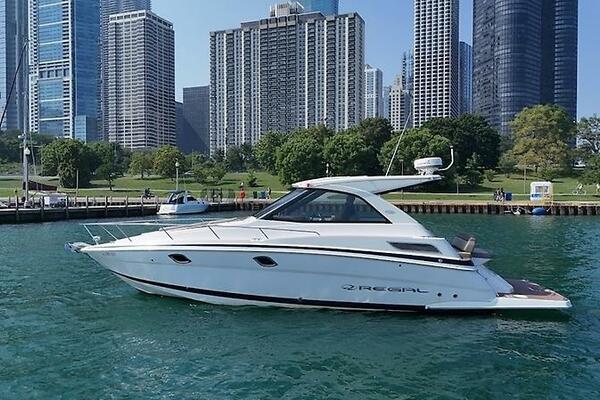 35ft Regal Yacht For Sale