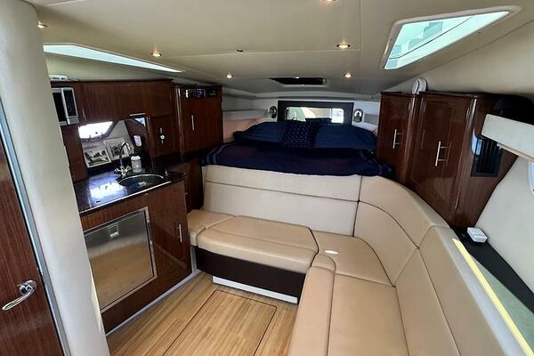 35ft Regal Yacht For Sale