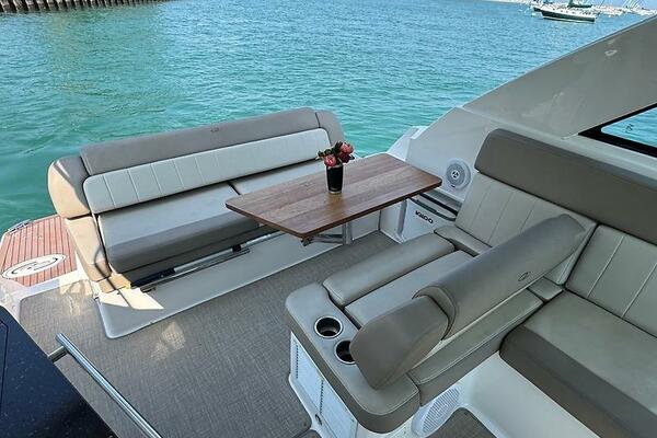 35ft Regal Yacht For Sale