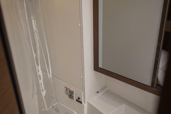 Wanderlust 40ft Lagoon Yacht For Sale