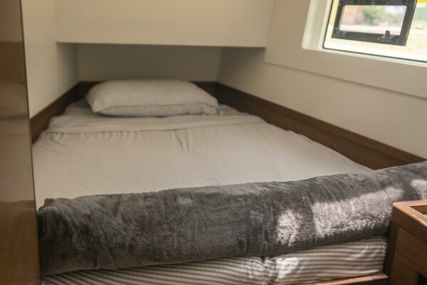 Wanderlust 40ft Lagoon Yacht For Sale