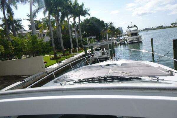 Pershing 62 Yacht For Sale