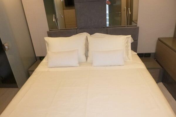 Habeas Orcas 62ft Pershing Yacht For Sale