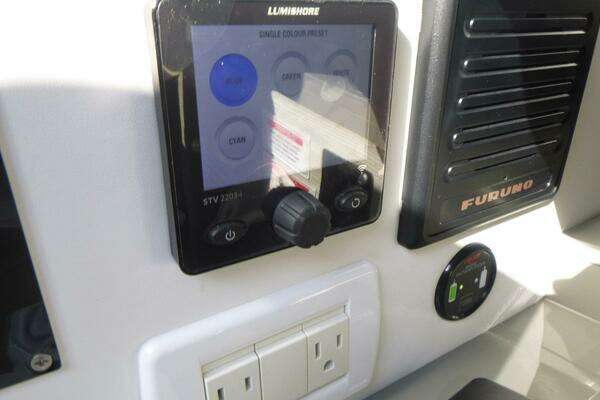 Pershing 62 Yacht For Sale