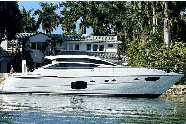 62-ft-Pershing-2020-62-Fort Lauderdale Florida United States yacht for sale