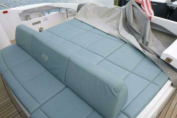 Pershing 62 Yacht For Sale