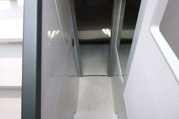 Pershing 62 Yacht For Sale