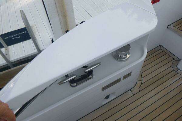 Pershing 62 Yacht For Sale