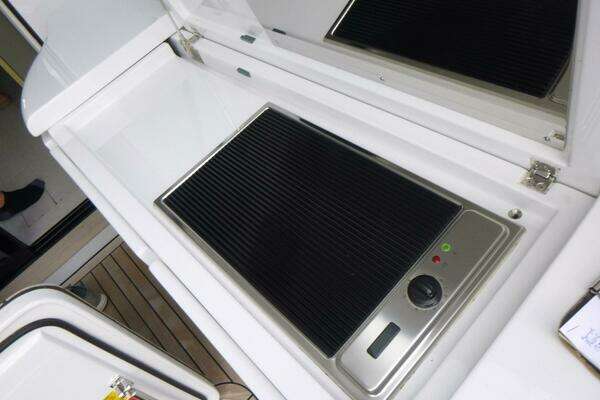 Pershing 62 Yacht For Sale