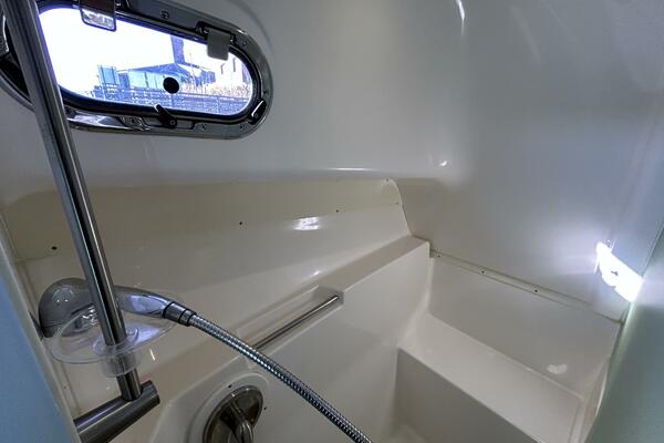 38ft Pursuit Yacht For Sale