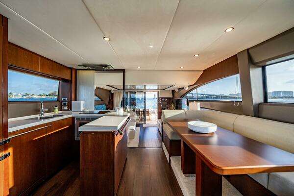 Princess 64 Flybridge Yacht For Sale